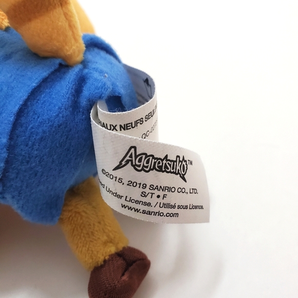 Aggretsuko plush Sanrio toy - Picture 3 of 5